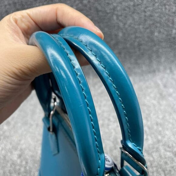 100% Authentic Louis Vuitton Alma Epi Leather Satchel Bag 480-081024 - Picture 13 of 16